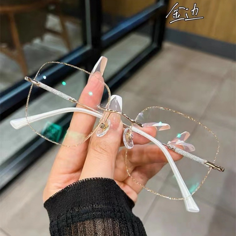 Luxury Brand Designer Sunglasses Tiktok Hot-Selling Glitter Edge-Cut Gl For Women Fashionable Diamond-Studded Non-Prescription Gl Blue Light Blocking 