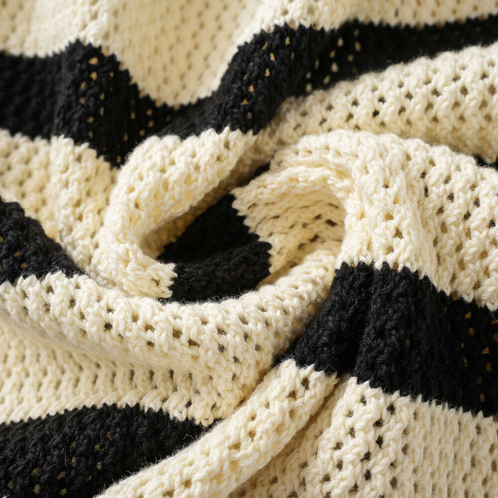 2026 autumn new slim fit waist long sleeved knitted CC sweater women's striped D19 color blocked tie medium length cardigan wool sweater