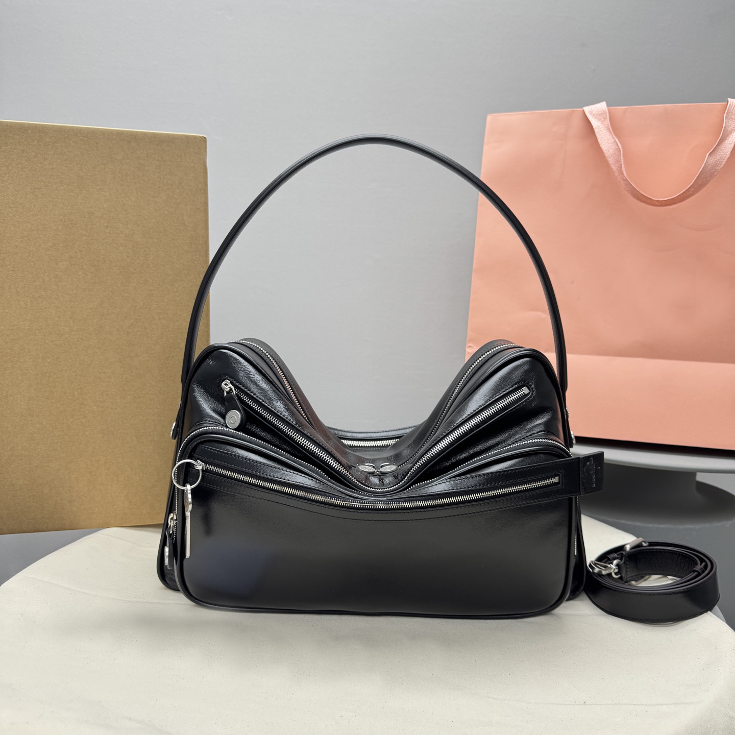 Swiss Design Leather Bowling Bag Ladies High Quality Leisure Crossbody Cmuter Bag Casual Small Square Bag Soft Leather Fashion te218