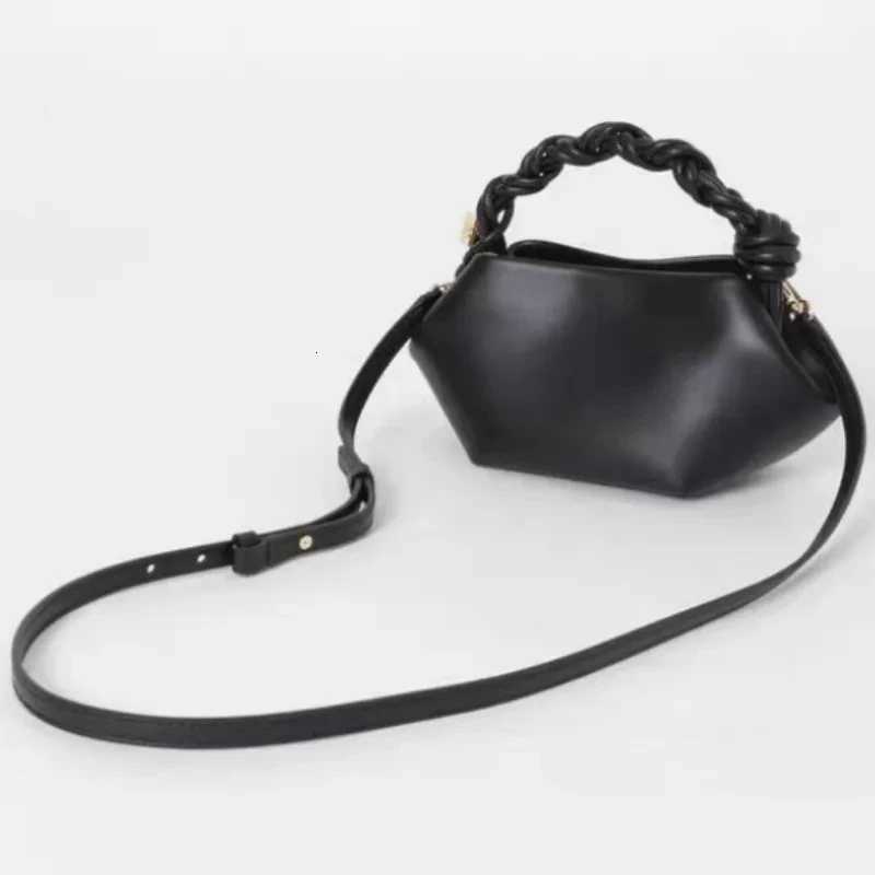 New Paris Designer Ins New Trendy Crossbody Bag 2026 Hot Y2K Hexagonal Woven Clouds Shoulder Handbag for Women with Premium Feel C260327