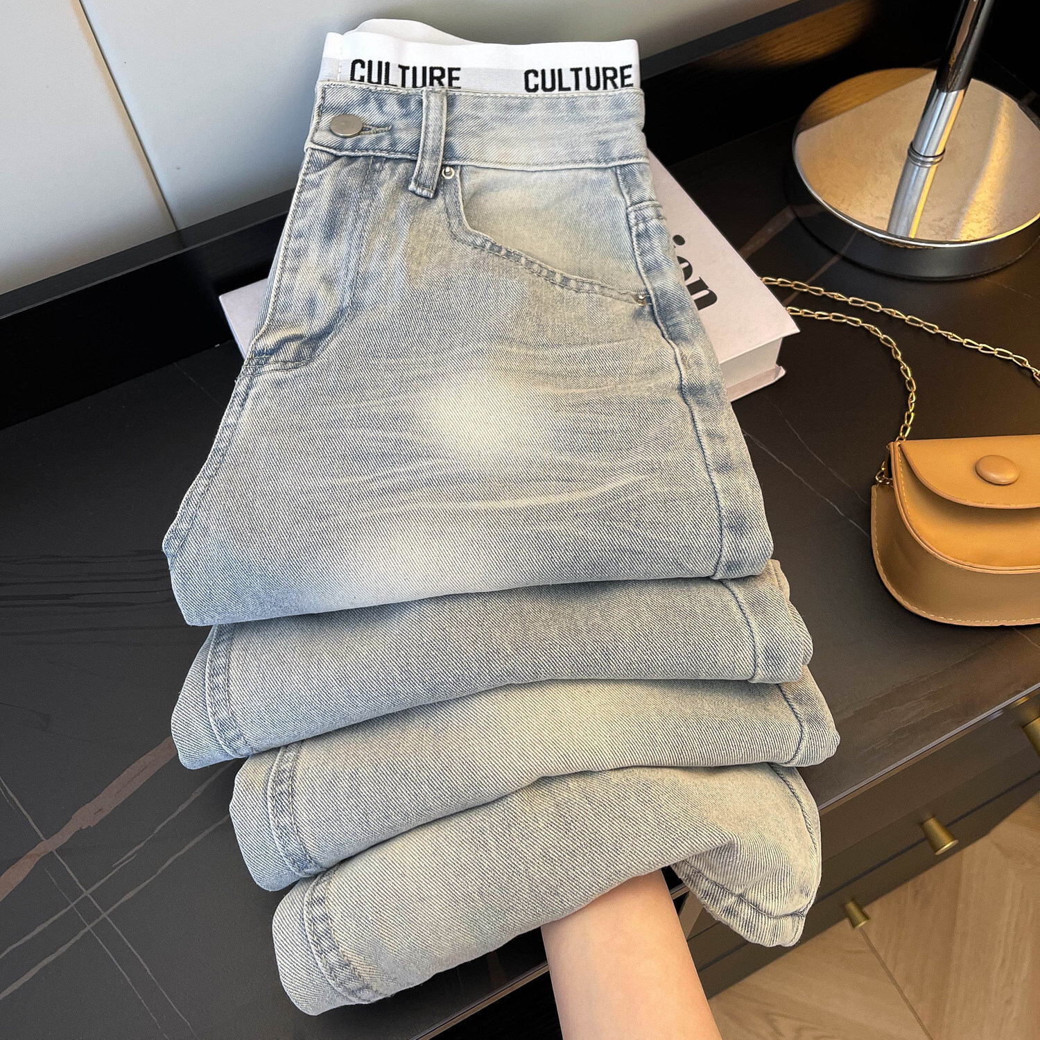 Luxury Brand Designer American retro patchwork distressed jeans for women new spring and autumn style light blue high-waisted slimming loose wide-leg 