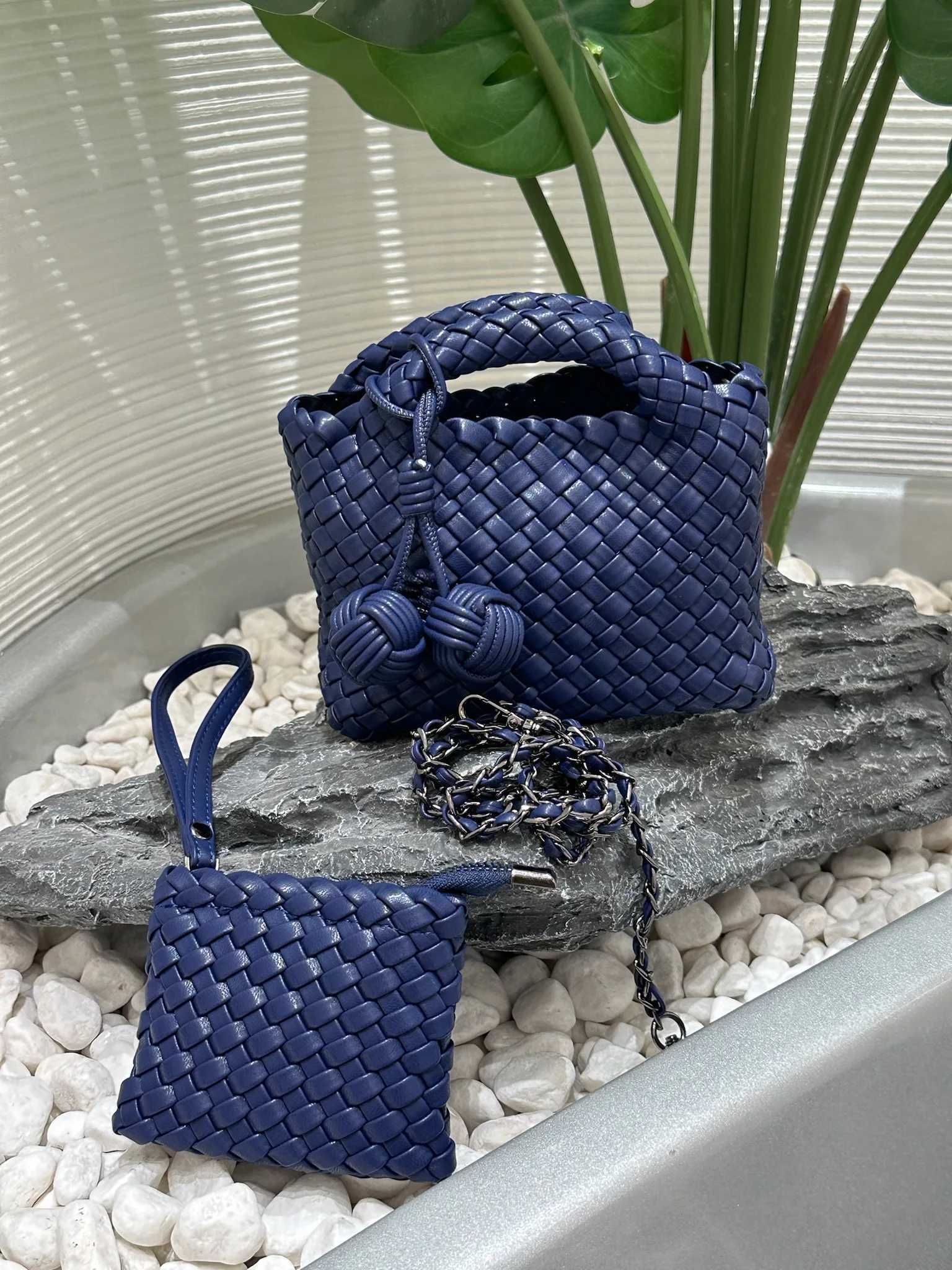 Designer bag Womens handbag Popular small size version PU leather woven bag Fashion style soft handmade bucket bag C260327