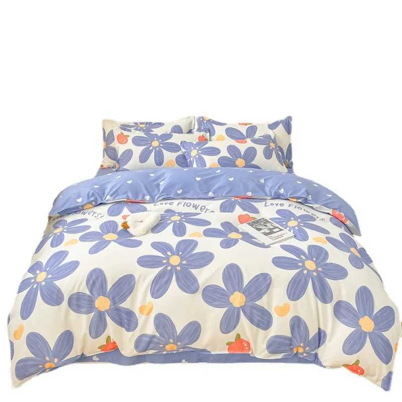 Strawberry Bedding Set Double Sheet Soft 3/4pcs Bed Sheet Set Duvet Cover Queen King Size Comforter Sets For Home For Child H260327