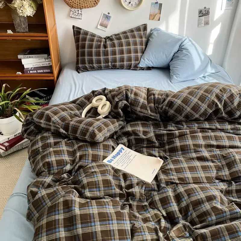 Bedding Set Ins Ambiance Blue Coffee Grid Mixed With Washed Cotton Minimalist Four Piece Set Fitted Sheets Duvet Cover H260327