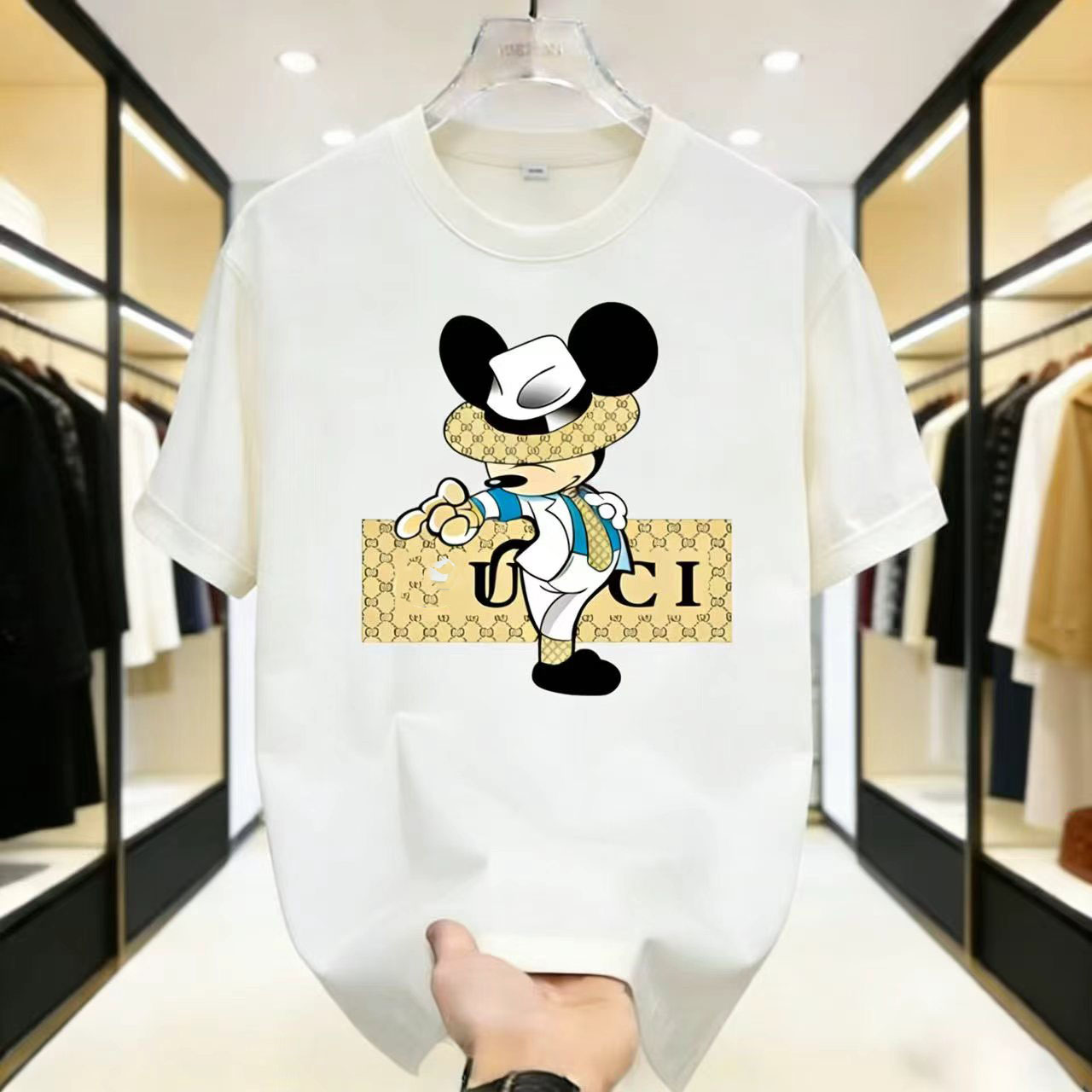 Trendy casual printed short-sleeve T-shirt mens and womens streetwear hip-hop style stylish T-shirt with high-end slogan and cartoon print design