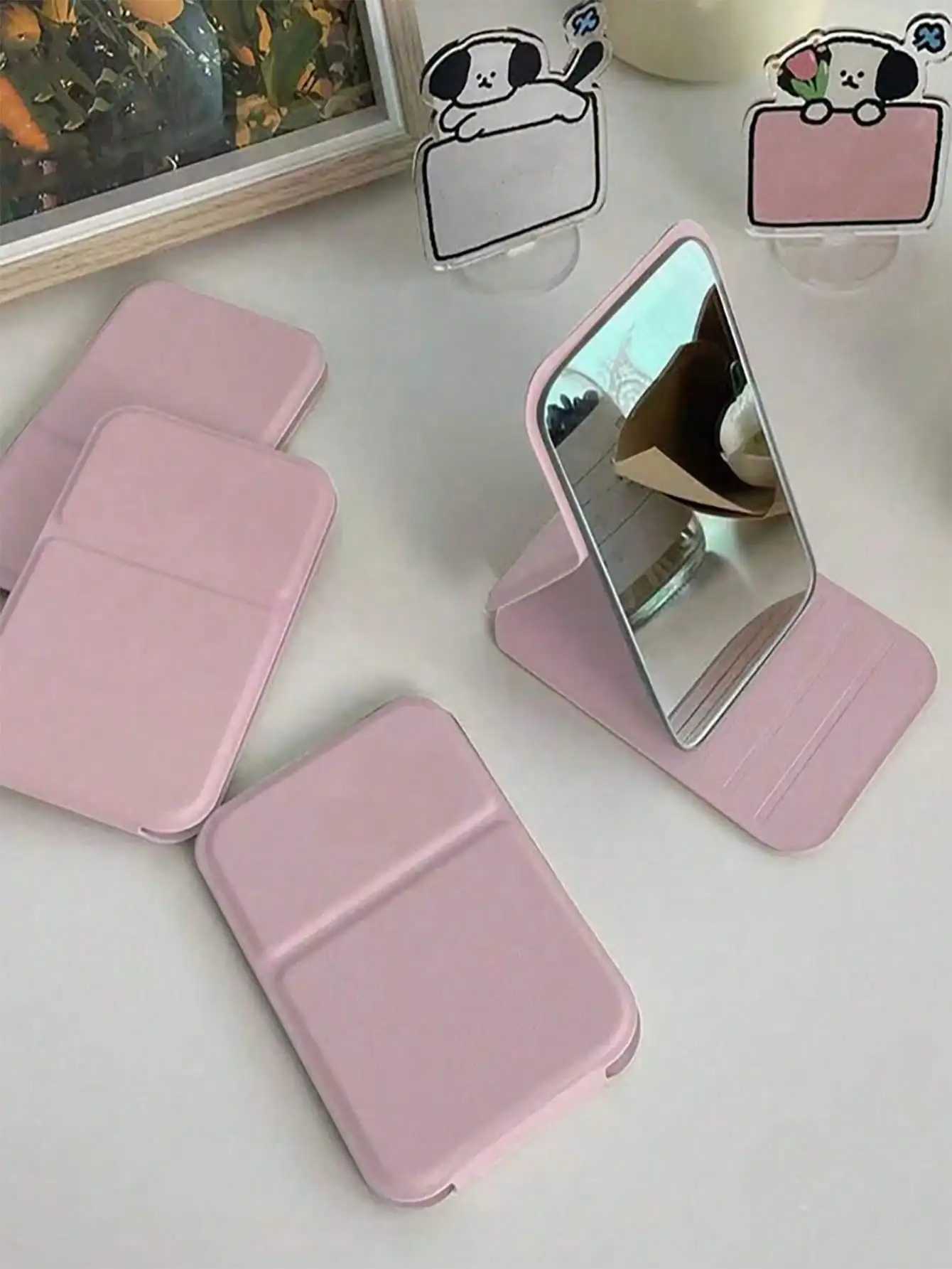 1PC Portable Makeup Mirror Made Of Polyurethane Leather Foldable Travel Mirror Suitable As Gift Travel Essential Cosmetics H260327