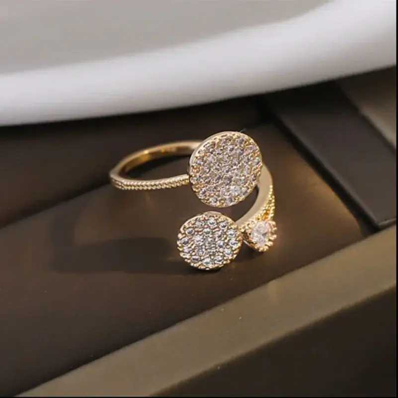 Light Luxury Gold Plated Leaf Opening Ring Exquisite Geometric Beehive Zircon Index Finger Ring Trend Wedding Party Jewelry Gift H260327