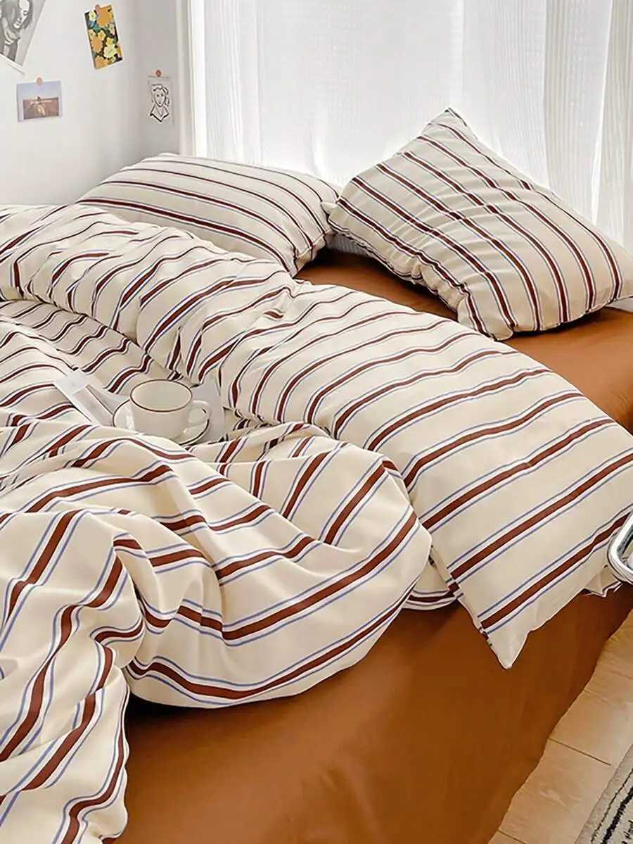 3-Piece Polyester Striped Duvet Cover Set with 2 Pillow Shams H260327