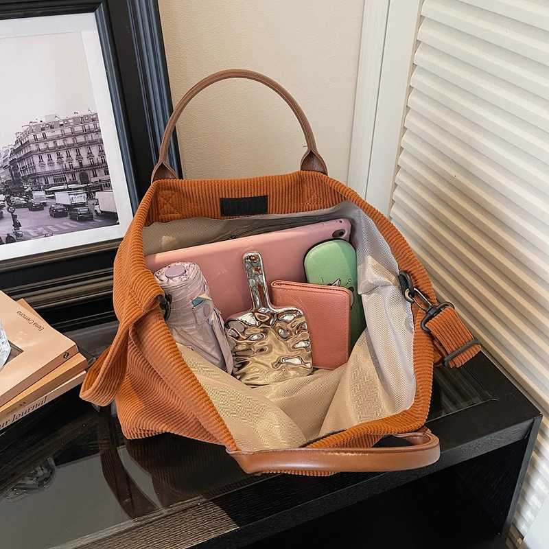 Fashionable and Versatile Women Tote Bag with Large Capacity Embroidered Letters Corduroy Fabric Suitable for Daily Commuting C260327