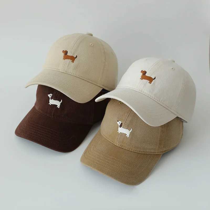 Dachshund Embroidery Baseball Hat Sunscreen Fashion Outdoor Hat Suitable for Men and Women for Daily Leisure Matching M260327