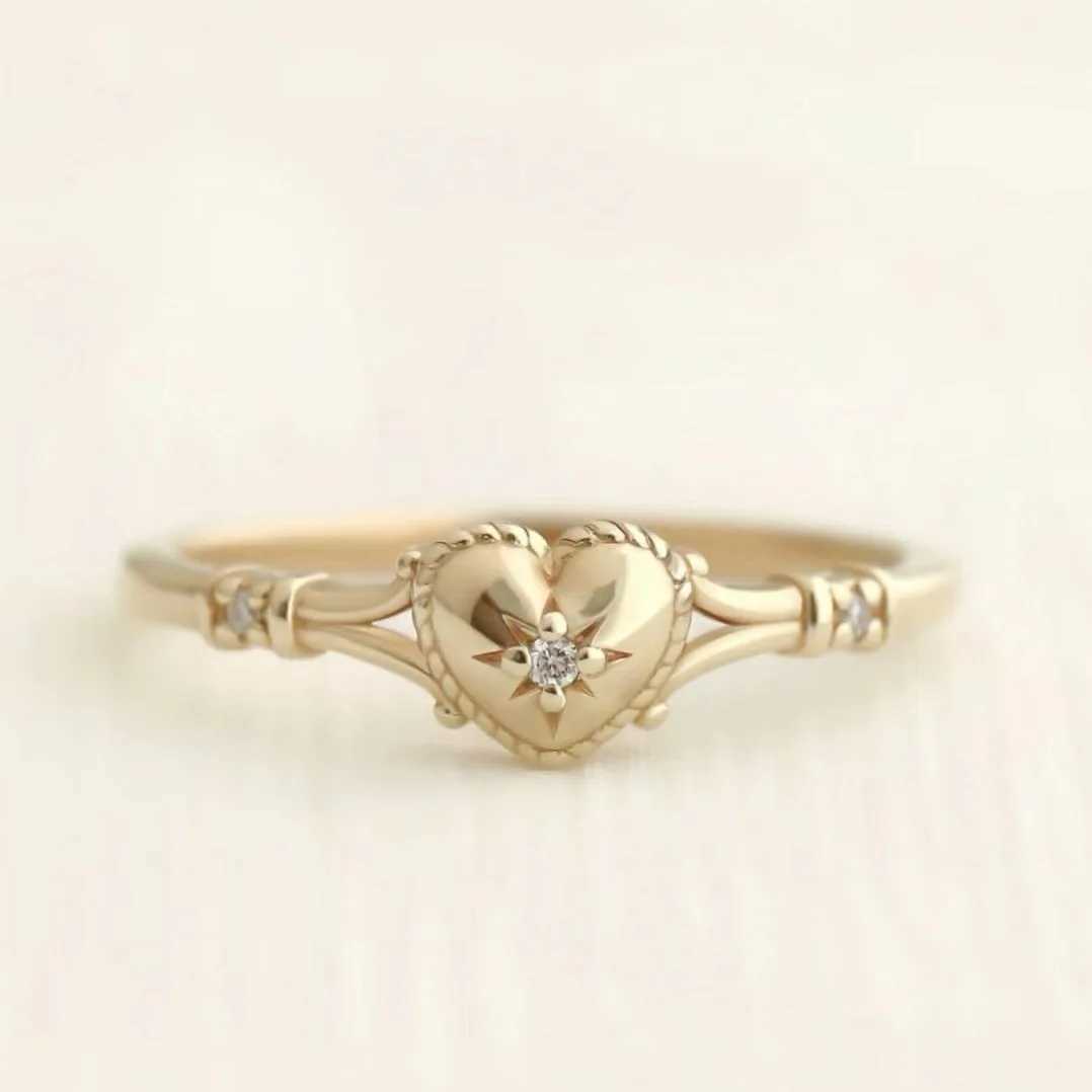Hot Selling Gold Plated Stainless Steel Rings For Women Heart Ring Jewelry Accessories Wholesale Size 6-11 H260327