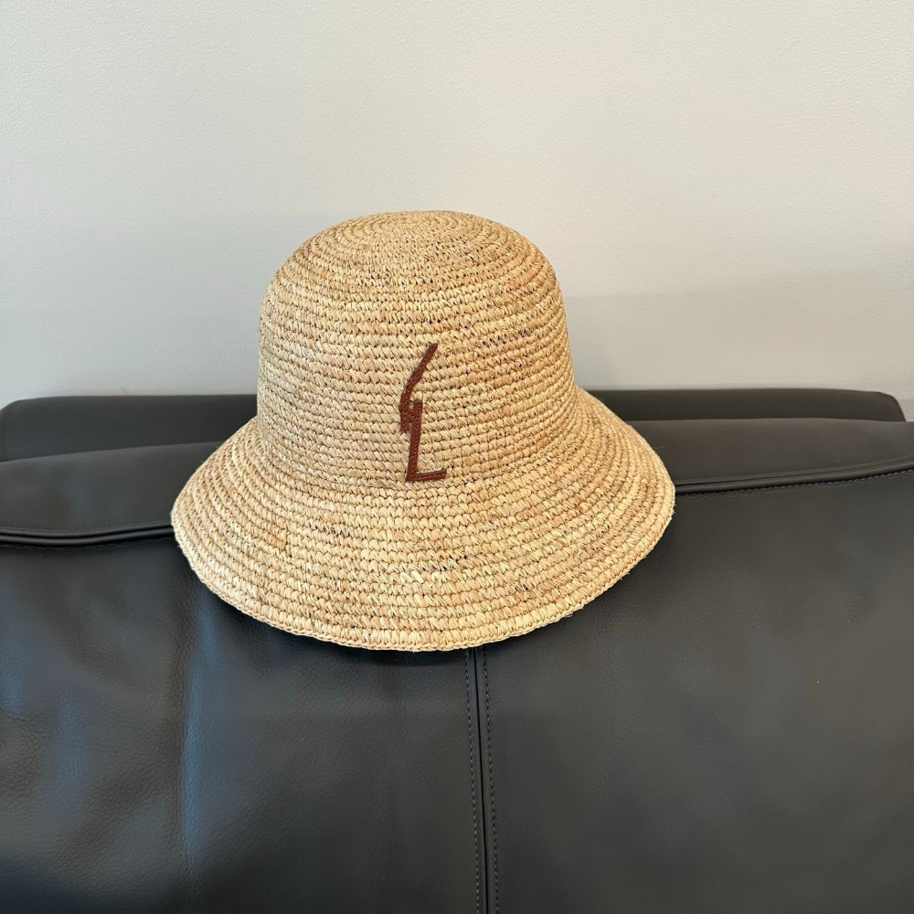 Designer Bucket Hat Women Straw Hat Woven Grass Wide Brim Fisherman Hat Chapeau Summer Breathable Sunscreen Large Brim Beach Vacation