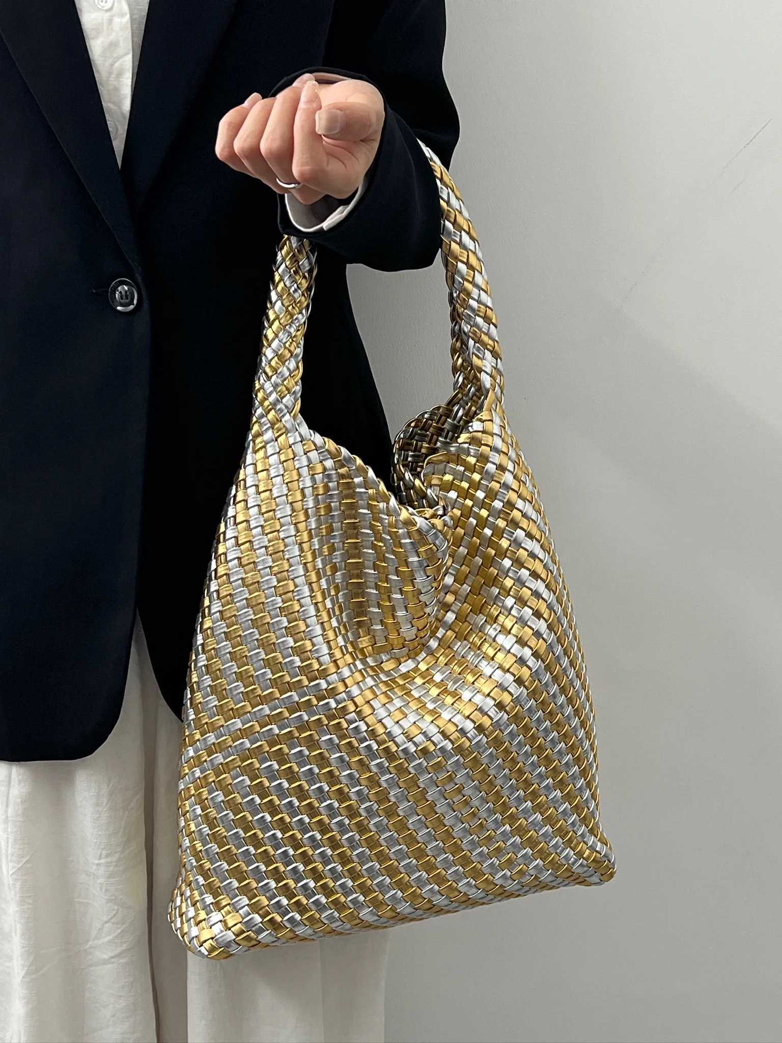 Shoulder bag Woven Bag for Women Europe and the United States popular PU leather soft fabric women underarm bag C260327