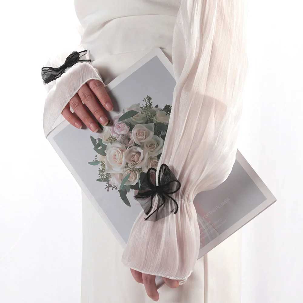 Sun-protective Sleeves Arm Cuff Cover Anti-UV Ice Silk Outdoors Travel Supplies Cycling Driving Sports Womens Arm Sleeves D260326