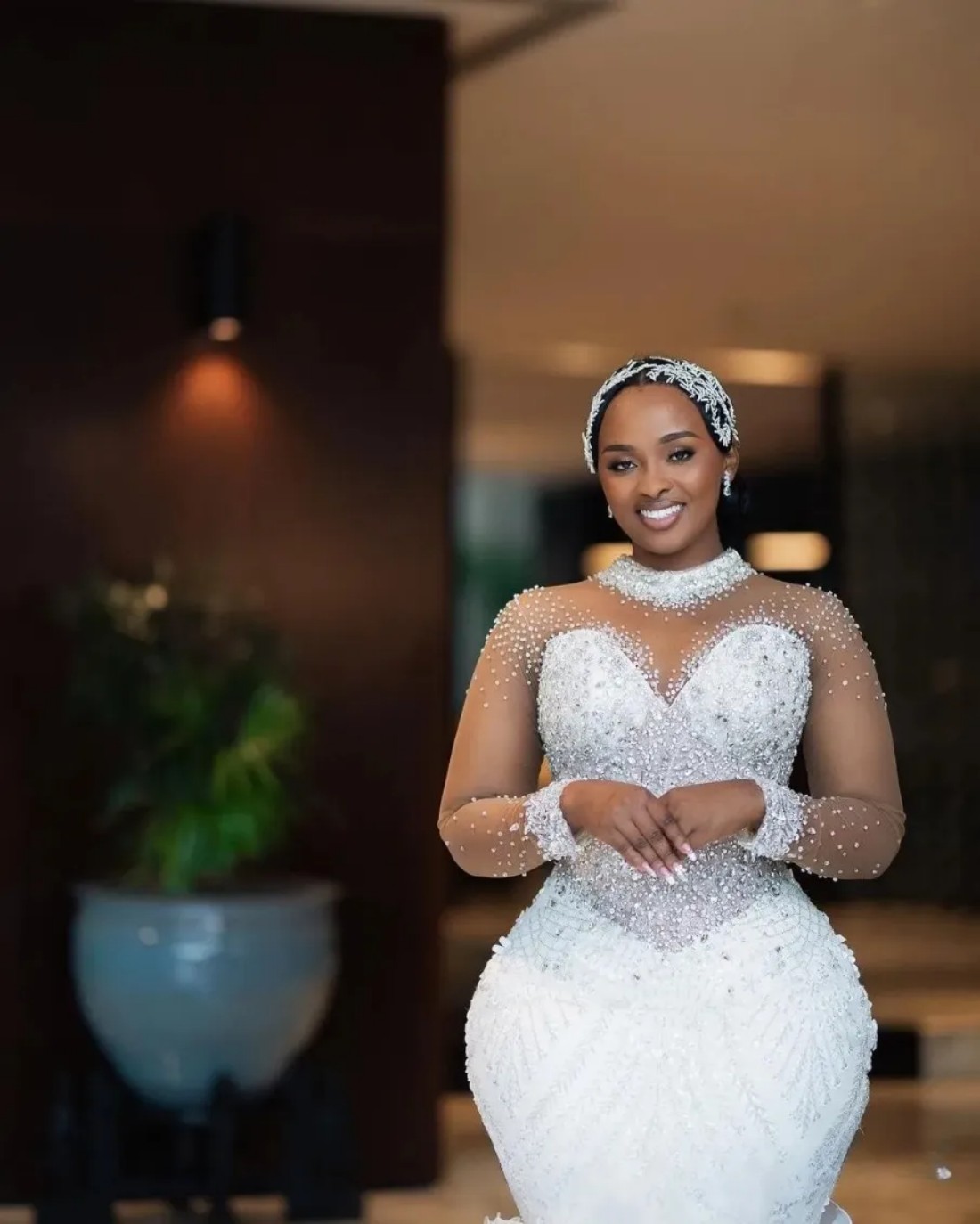 Plus Size Wedding Dresses Bridal Gowns Mermaid Bridal Gowns For Bride Long Sleeves High Neck Beaded Lace Crystals Ruffles Gowns For African Black