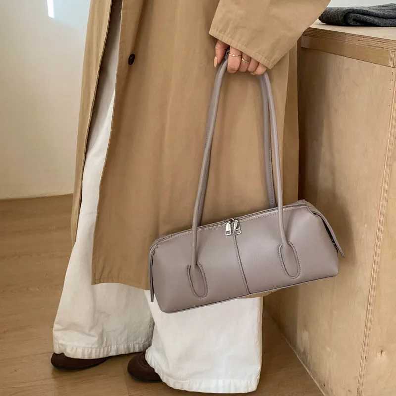 MOODS Retro Underarm Shoulder Bags For Women PU Leather Pure Color Commute Satchel Bag 2025 Winter New Luxury Designer Handbags C260327