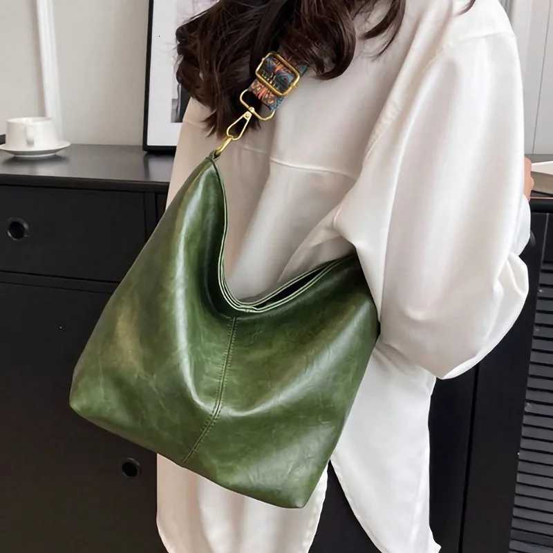 Vintage Style Geometric Printed Strap Hobo Bag Large Capacity Crossbody Bag Womens Shoulder Bag Crossbody Bag C260327