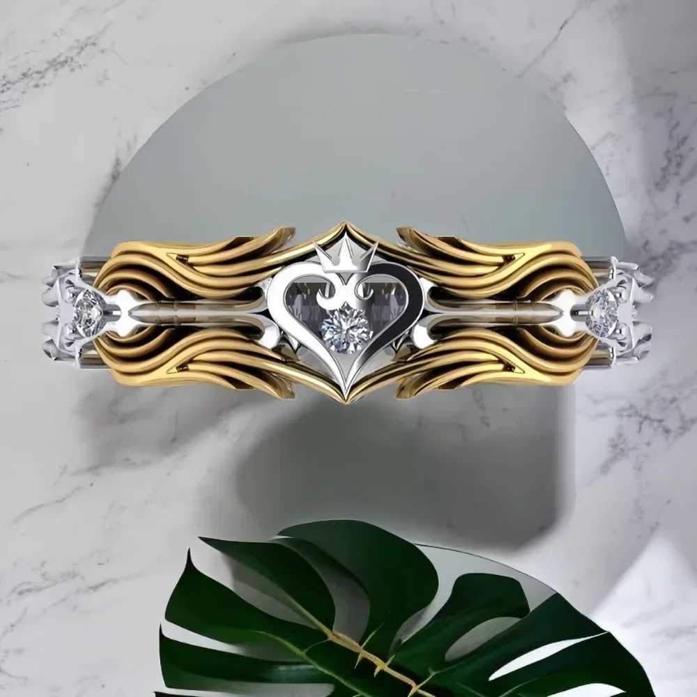 Heart Design Kings Ring Crown Two-tone Zirconia Ring H260327