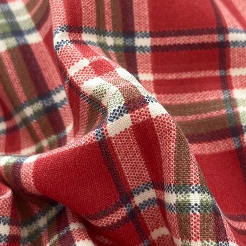 Vintage Double Sided Red Plaid Bedding Set Skin-Friendly Soft Duvet Cover Set with Bed Sheet and Pillowcases for Single Double H260327