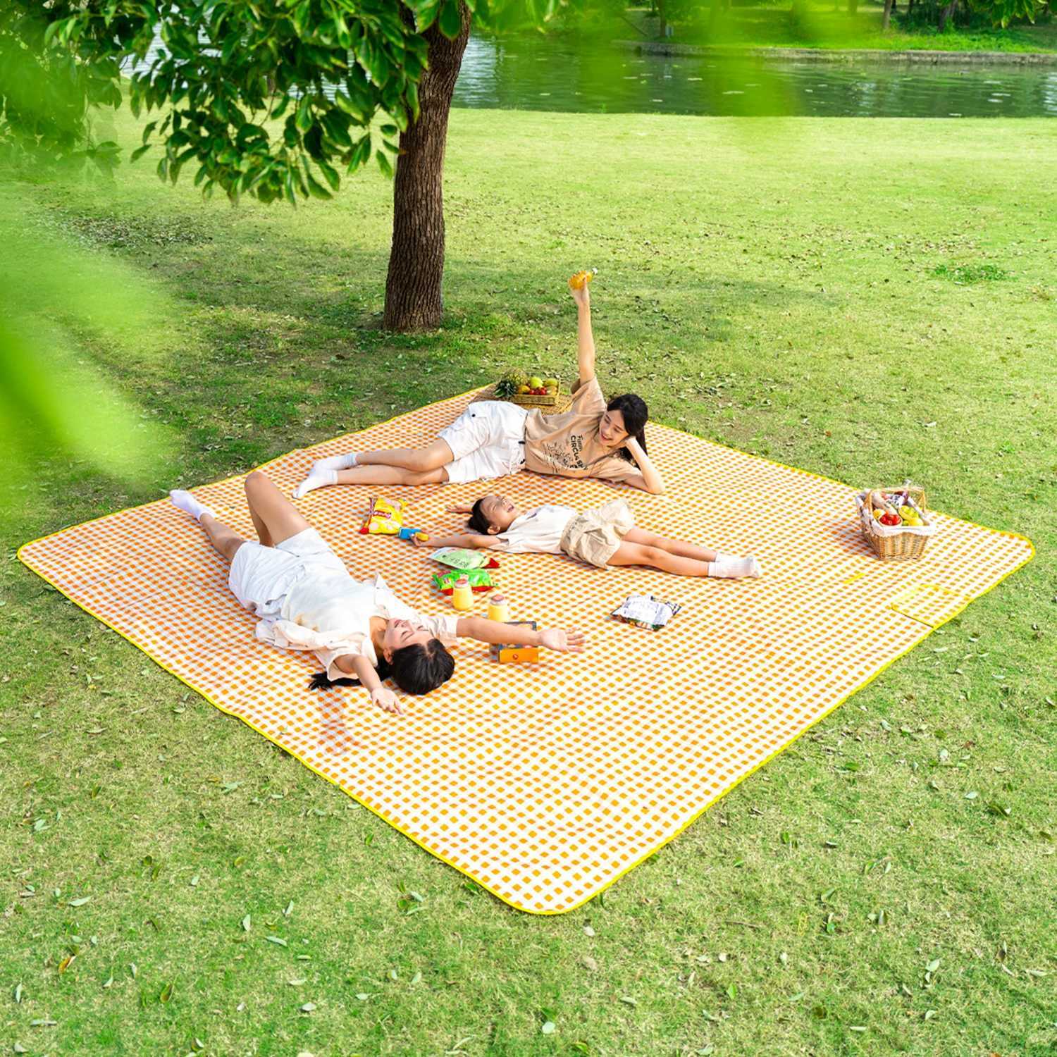 PRIMITIVE Extra Large Picnic Blanket Waterproof Gingham Picnic Mat Foldable Beach Blanket Lightweight Outdoor Blanket Travel Rug H260327