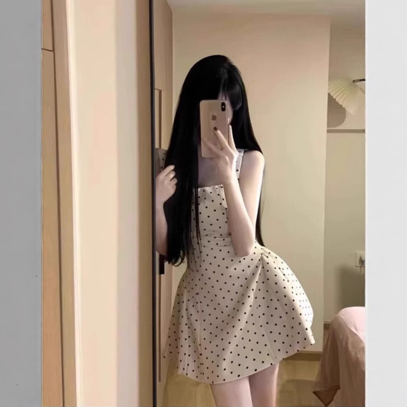 Womens Casual Dresses Sleeveless Designer dresses for women summer dress Retro Polka Dot Vest Dress Ruched Waist Slimming Short Dress Lady Elegant Dre
