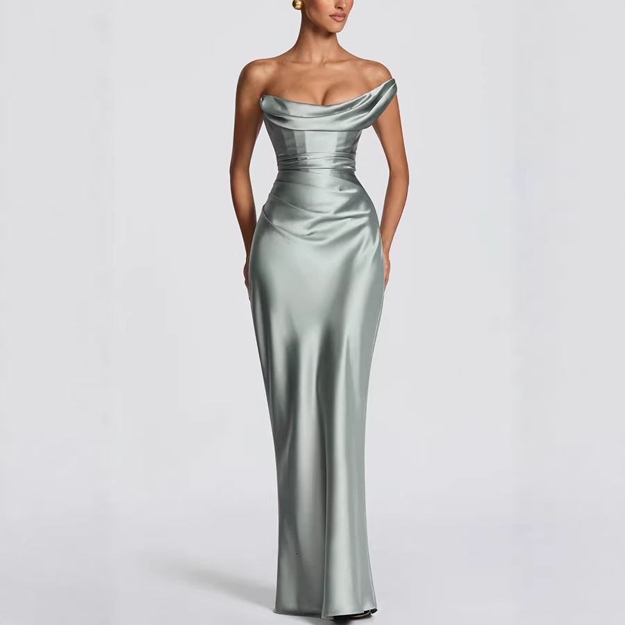 High-quality evening dress 2026 European and American Spring/Summer New Asymmetrical Shoulder Satin Bodycon INS Party Vacation Women's Dress