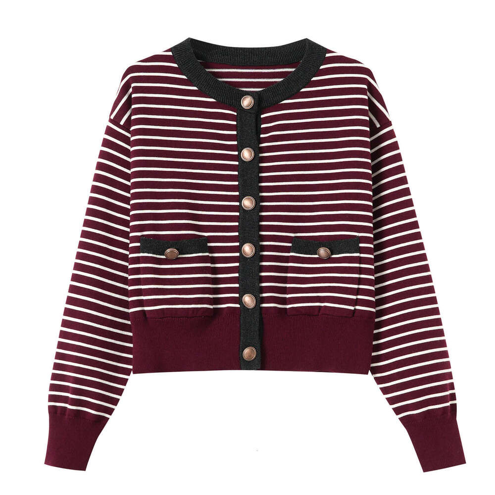 2026 autumn and A1 winter new round neck contrasting color casual CC multifunctional metal button knitted women's cardigan