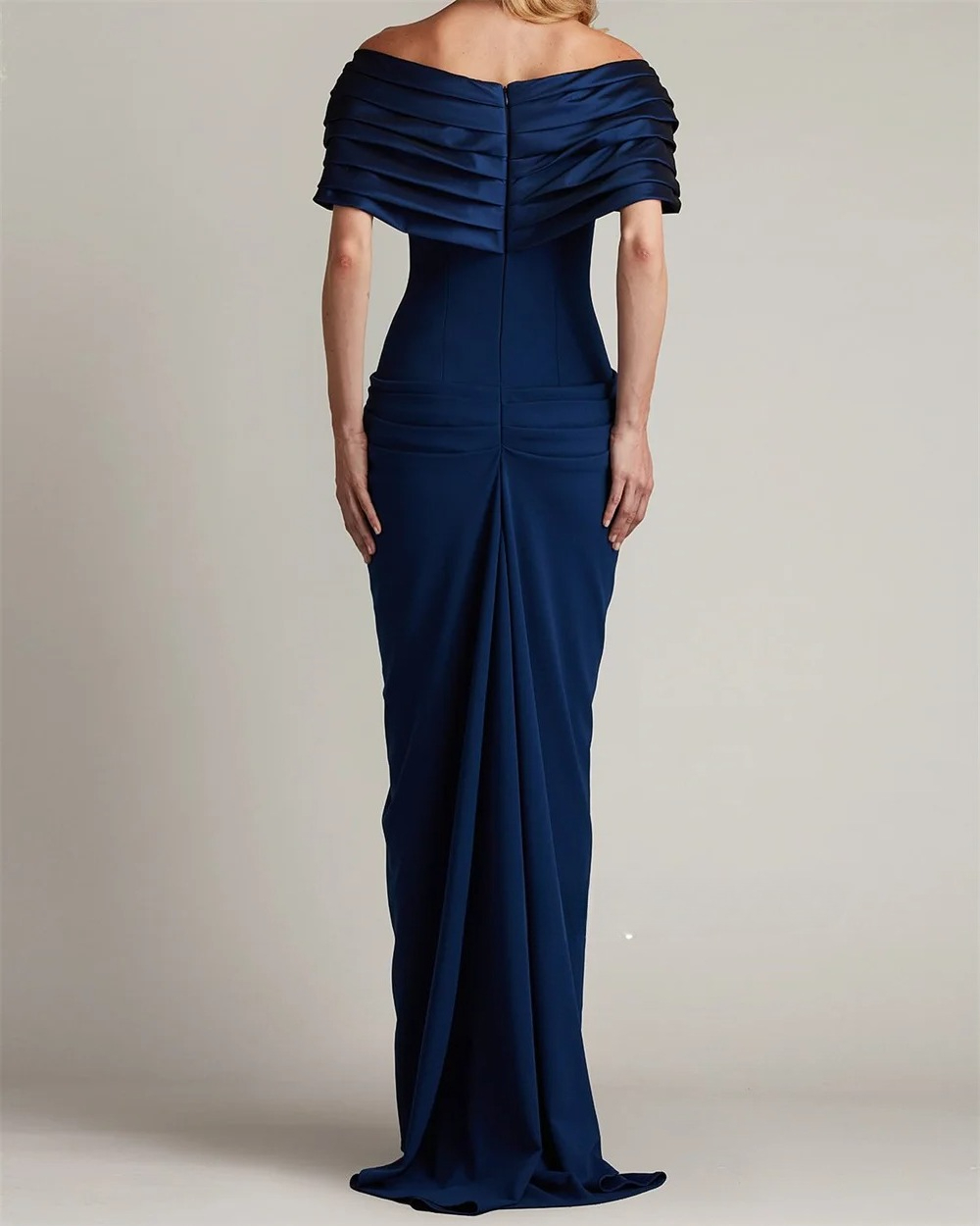 Modest Navy Blue Mermaid Mother of Bride Groom Dresses Elegant Off the Shoulder Pleats Column Long Women Formal Evening Party Gowns M27 ZD19