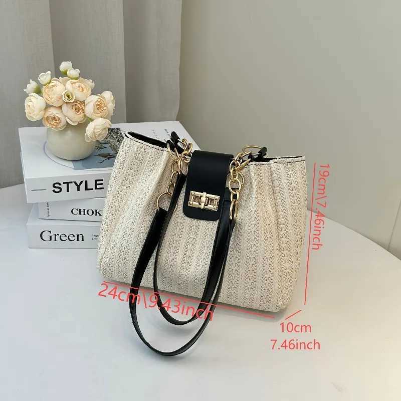 Grass Woven Patchwork Leather Korean Version Shoulder Bag Fashionable Womens Woven Handbag Suitable for Beach Parties Occasion C260327