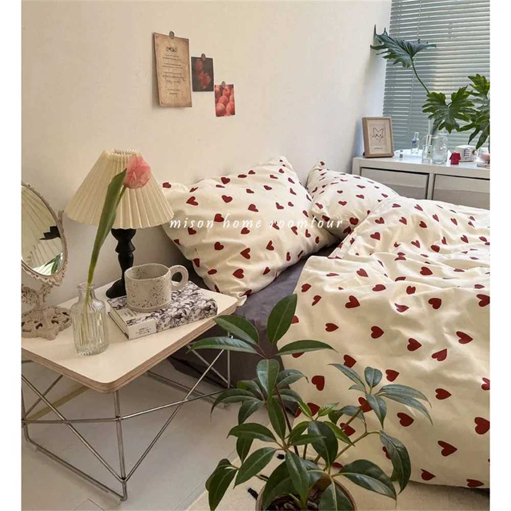 Korean Style Bedding Set Kid Adult Twin Full Queen Size Bed Flat Sheet Set Pillowcase Bed Linen Love Heart Duvet Cover H260327