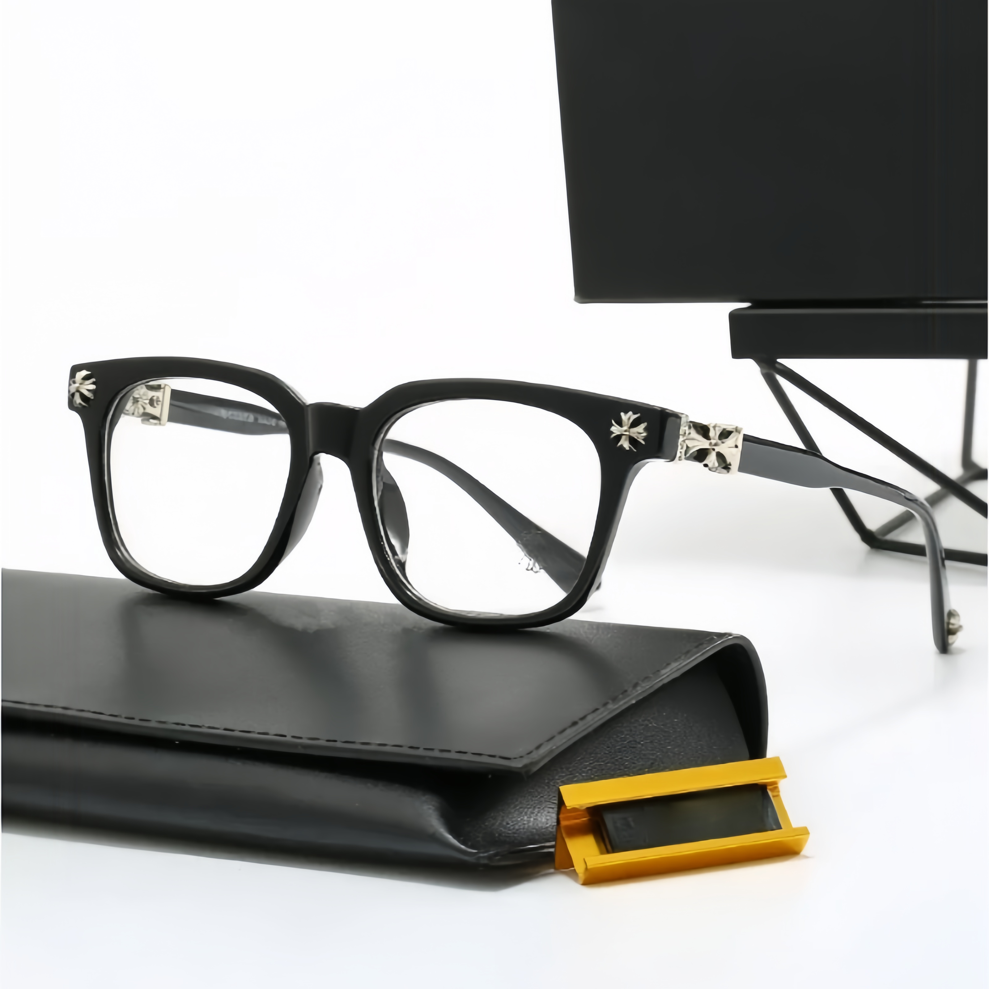 Chrome sunglasses for men womens Fashion glasses womens Designer sunglases mens luxury Classic sunglasses high quality Polarized UV Protection sunglasses