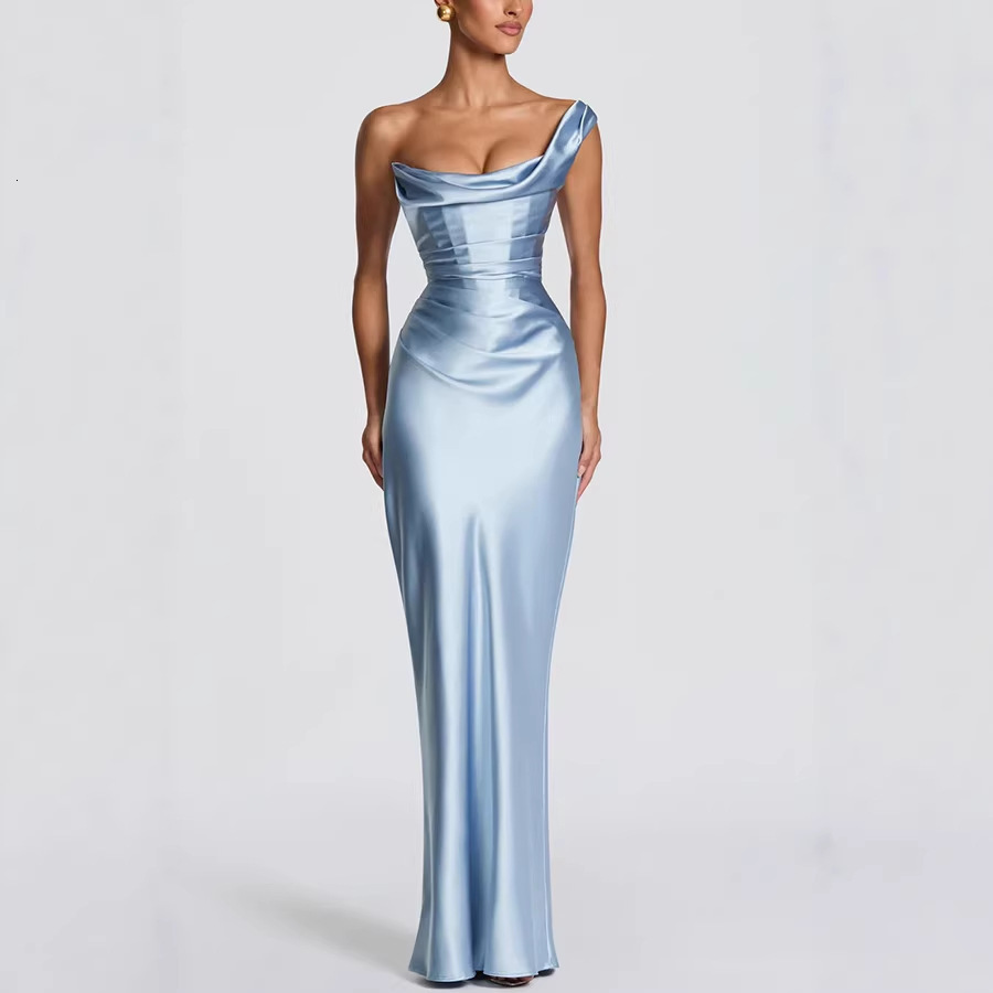 High-quality evening dress 2026 European and American Spring/Summer New Asymmetrical Shoulder Satin Bodycon INS Party Vacation Women's Dress