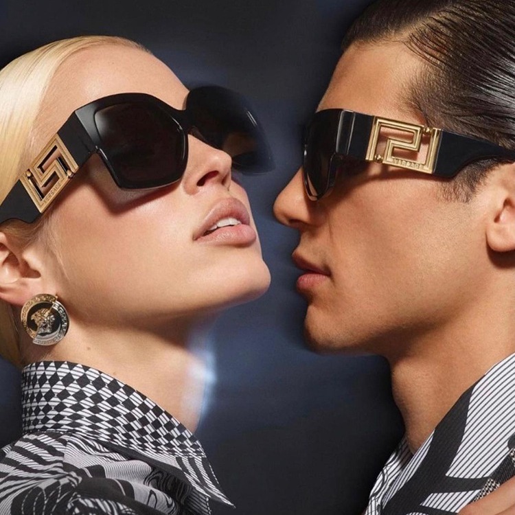 Luxury Brand Designer Sunglasses 4402 New European And American Fashion Large Frame Square Sunglasses For Women Trendy Sunglasses Female Ins Internet 