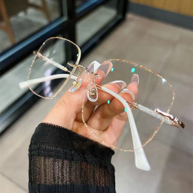 Luxury Brand Designer Sunglasses Tiktok Hot-Selling Glitter Edge-Cut Gl For Women Fashionable Diamond-Studded Non-Prescription Gl Blue Light Blocking 