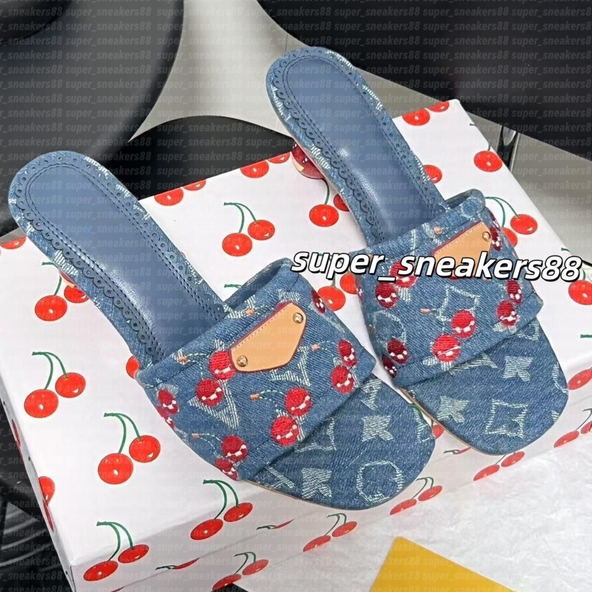 Designer cherry High Heels Mule pink high heeled womens denim 6CM Mid Heel mules Signature Leather outsole models stiletto heel feminine style casual mule sandals