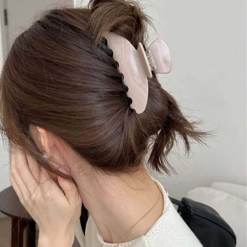 New Retro Korean Acetate Hair Claw Large Crab Hair Clips Shark Clip Simple Hairpin Fashion Hair Accessories for Woman Girls H260328
