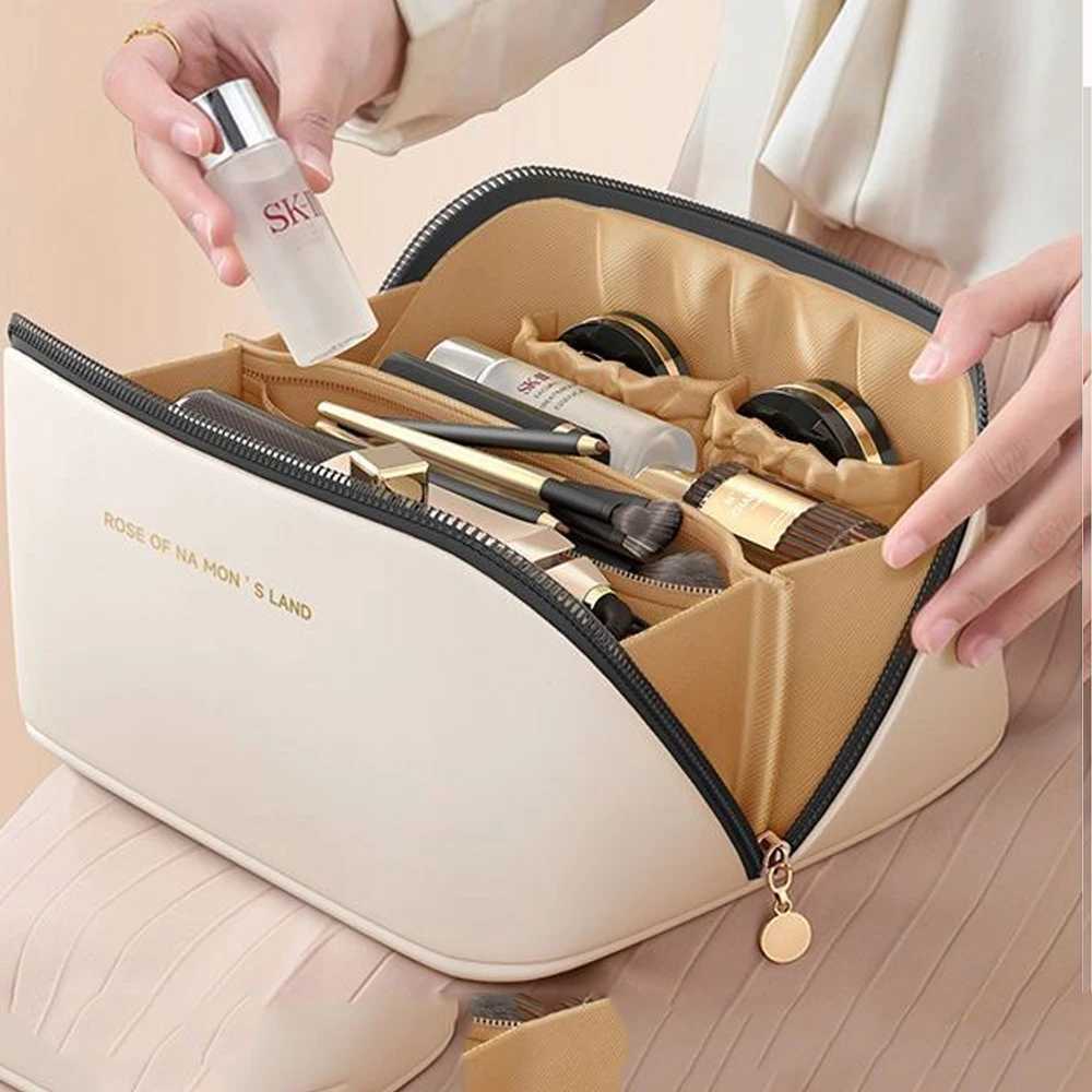 Women Pillow Cosmetic Bag Makeup Organizer Female Toiletry Kit Bag Make Up Case Storage Pouch Zipper Bag Modern Minimalist Style D260328