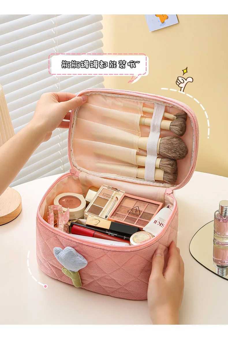 ins corduroy cosmetic bag high-end cute niche womens storage bag portable large-capacity cosmetic storage bag D260328