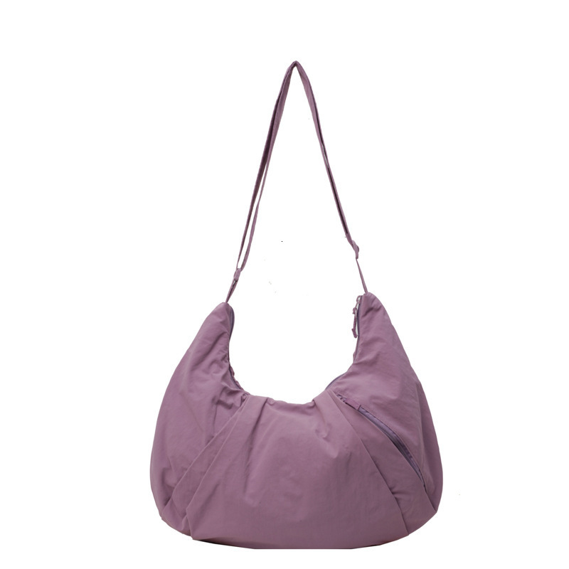 Large-capacity lightweight women's versatile commuter 2026 new sports and fitness shoulder bag, crossbody bag for women ddmynov
