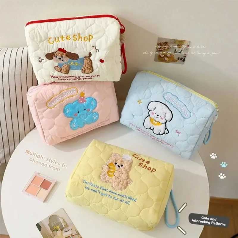 NEW Large Capacity Makeup Bag Portable Cute Cartoon Dog Storage Bag Multi-functional Cosmetic Bag Travel Storage Pouch for Women D260328
