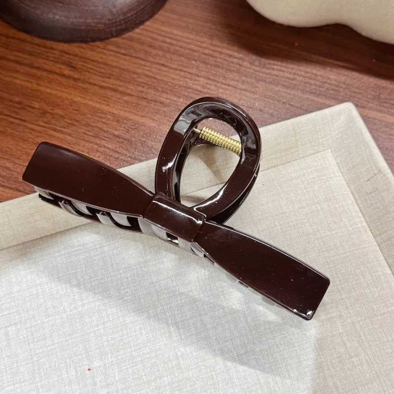 1 piece of retro coffee colored bow cliplarge hair clipshiny plastic disc hair clipsimple and elegant womens headwear H260328