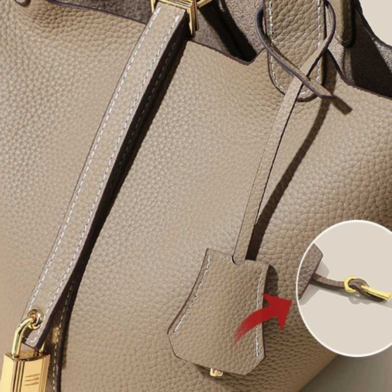 Top Grain Cowhide Women Bucket Handbag Basket Tote Genuine Leather Shoulder Crossbody Luxury Commuter Chic Fashion Trend C260327