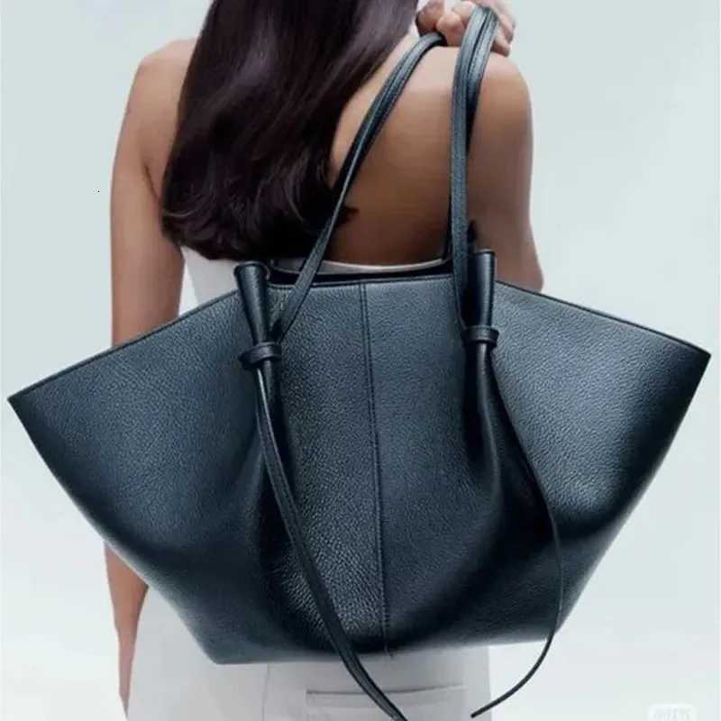 New leather shoulder bag large capacity commuter womens bag high-quality handbag fashionable casual tote bag C260327