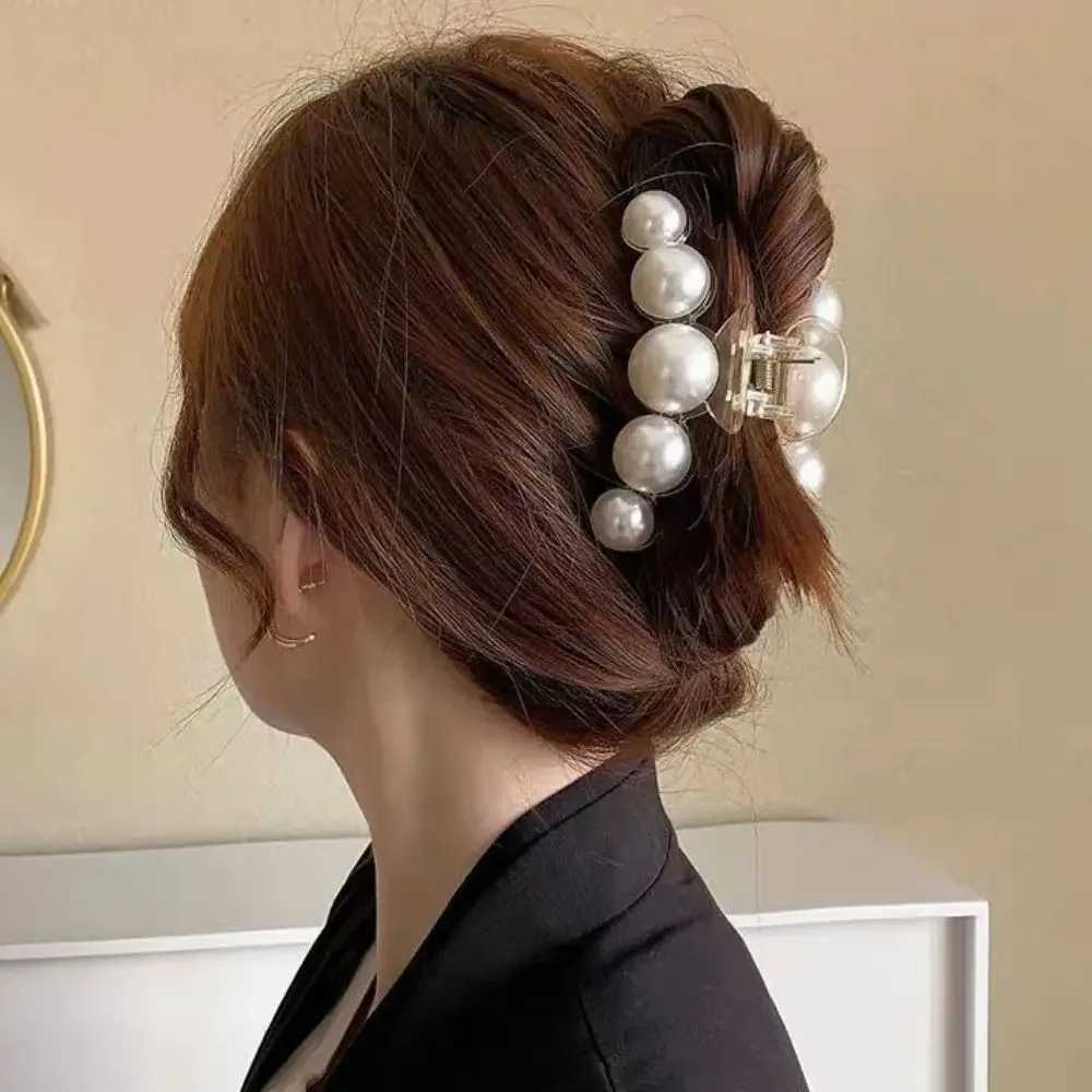 YS00168/---4pcs Large Shark Clip Hair Accessories Temperament Versatile Simple And Generous Fashionable Gentle Pearl Grab Clip H260328