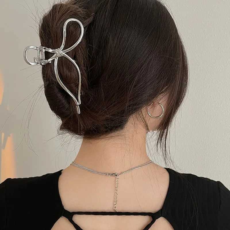 Women Vintage Metal Bowknot Hair Claw Clip for Girls Trendy Korean Party Hairpins Barrettes Fashion Headdress Hair Accessories H260328