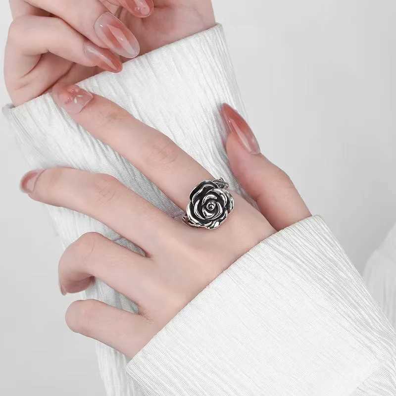 925 Sterling Silver Ring Vintage Rose Flowerfor Women Cassic Wedding Jewelry Silver Bands Fine Fashion Gift Party High Quality H260328