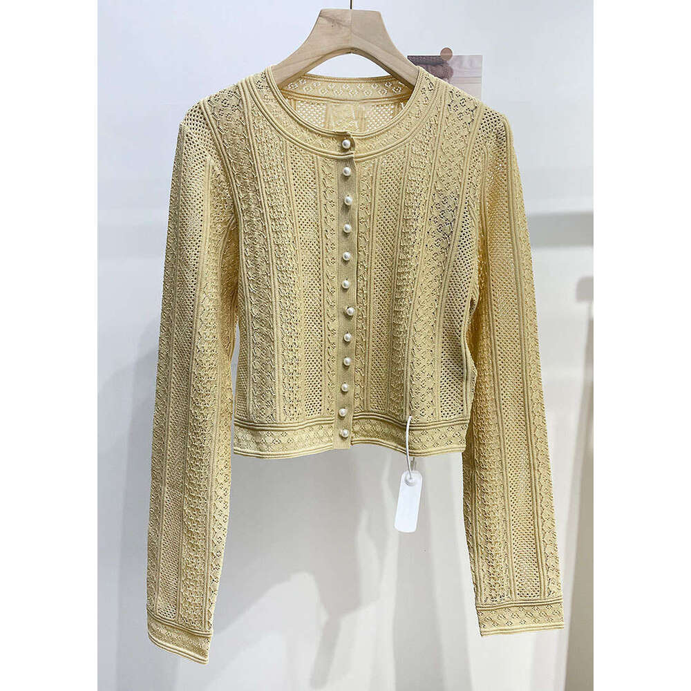2026 k30 Spring New CC Designer French Gold Round Neck Long Sleeve Hollow Knitted Cardigan Top