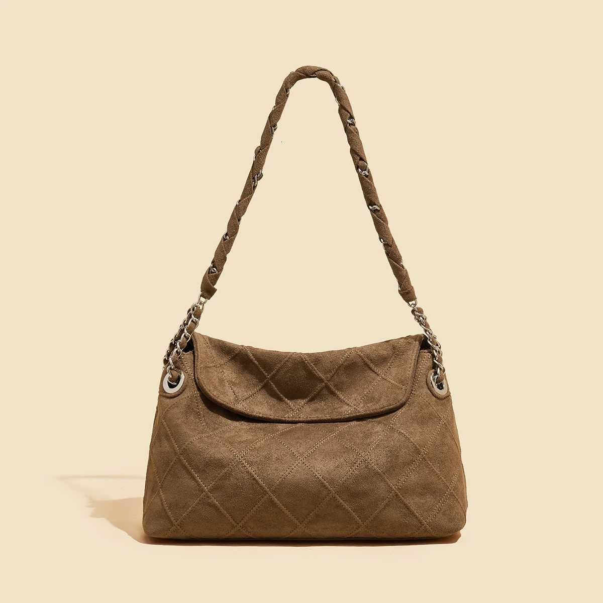 Large Capacity Womens Shoulder Bag 2026 New Retro Ladies Handbag Luxury Design Messenger Purse Commuting Bucket Bag C260327