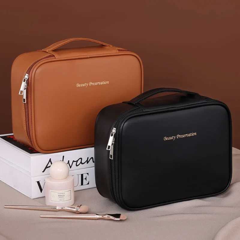 New Womens Cosmetic Bag Portable Storage Bag Large Capacity Luxury Makeup Bag Travel Organizer Essentials Toiletry Bags D260328