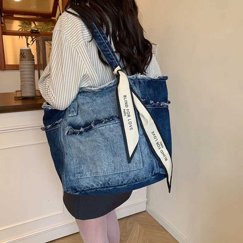 Denim Designer Bags Large Capacity Multifunctional Shoulder Bag Commuting High Quality Women Luxury Handbag Fashion Droshipping C260327